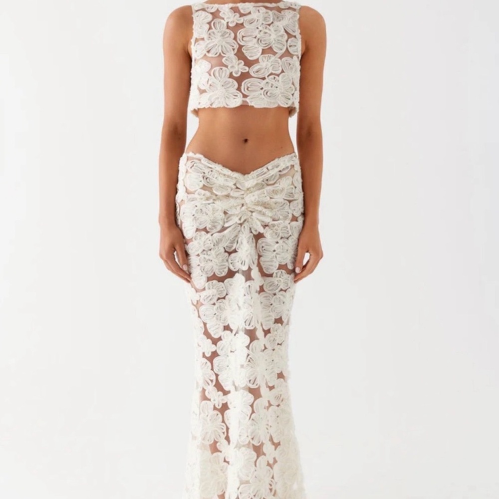 Peppermayo Cream Floral Lace Set - Picture 2 of 3